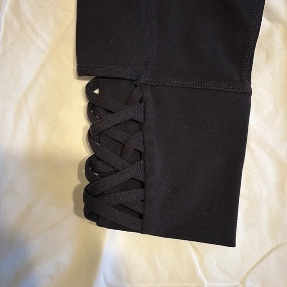 Athleta cropped legging, XS - Picture 2 of 4
